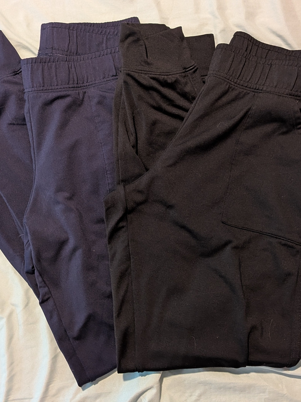 Fleo Kids Jogger Pants in Black & Navy
